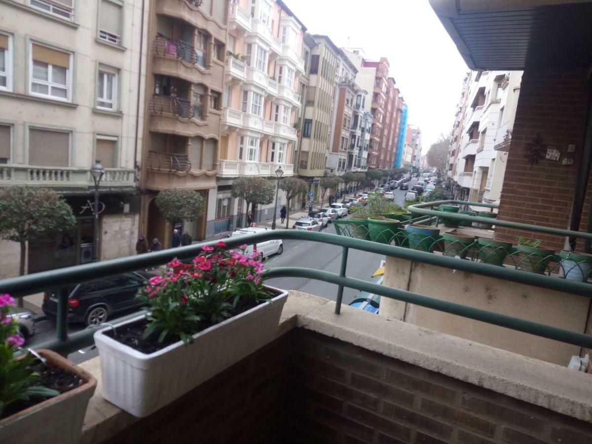 Apartamento Ayuntamiento Logroño Zewnętrze zdjęcie