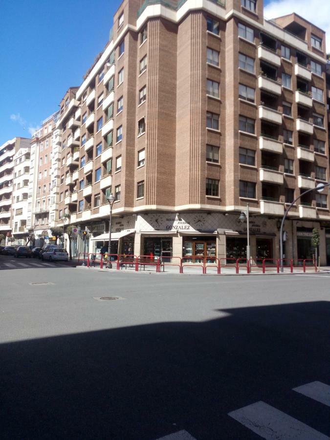 Apartamento Ayuntamiento Logroño Zewnętrze zdjęcie